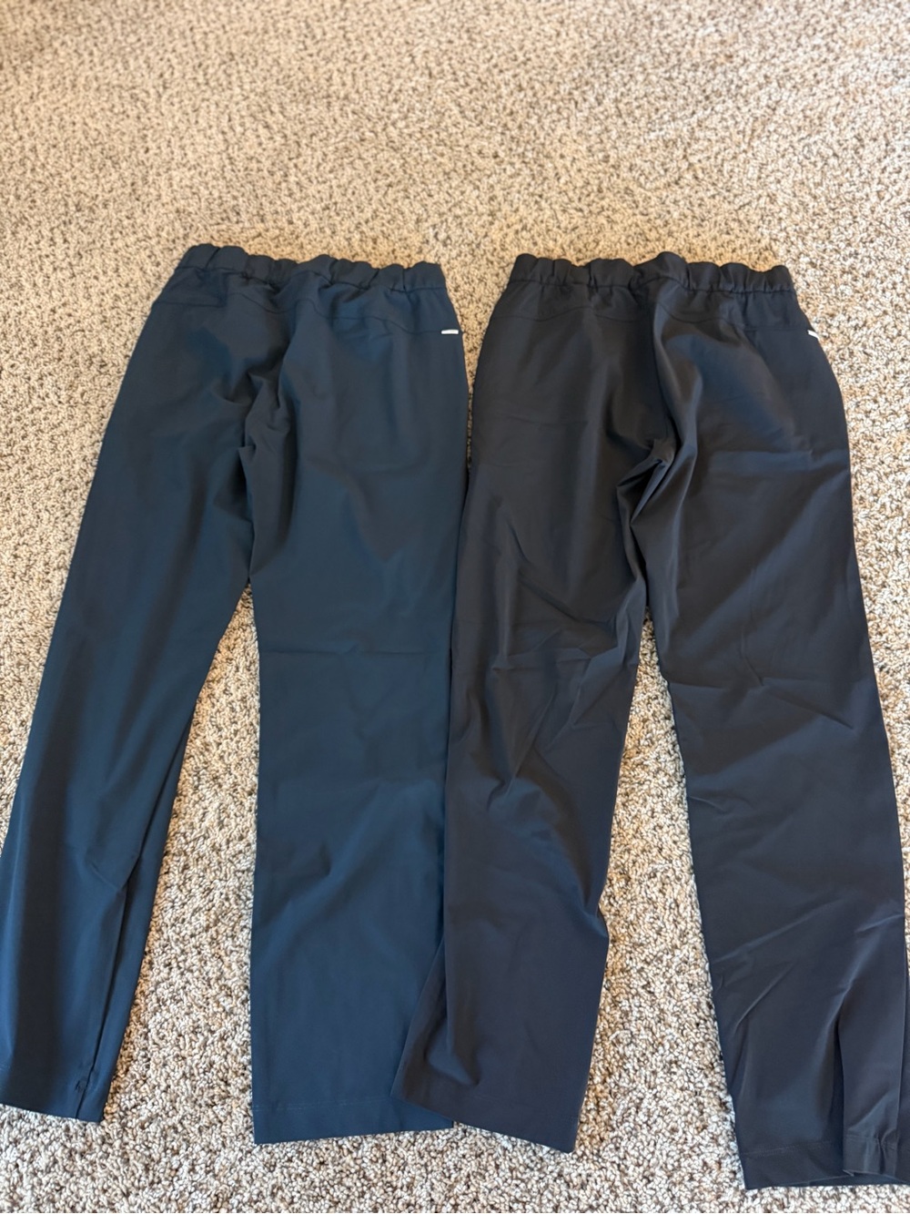 Vuori Women’s Miles Ankle Pants - Picture 5 of 10
